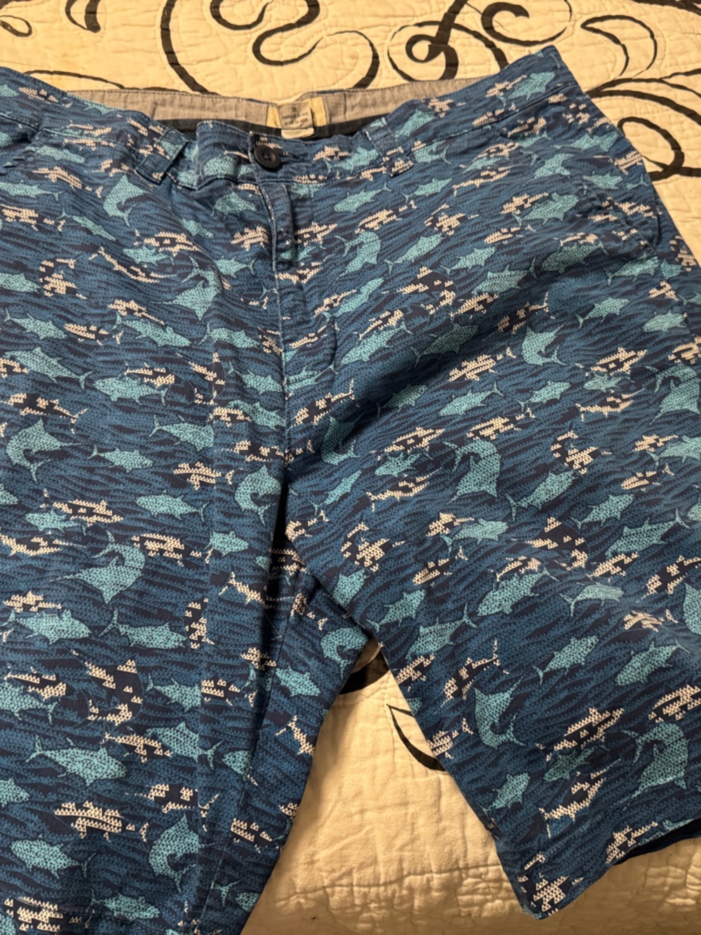 Men's Blue Shark-Print Flat Front Shorts